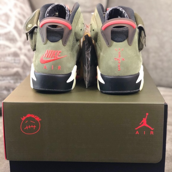 Travis Scott x Air Jordan 6 Retro SP Olive - Picture 3 of 6